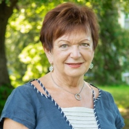 Professor Ludmila Pöppel
