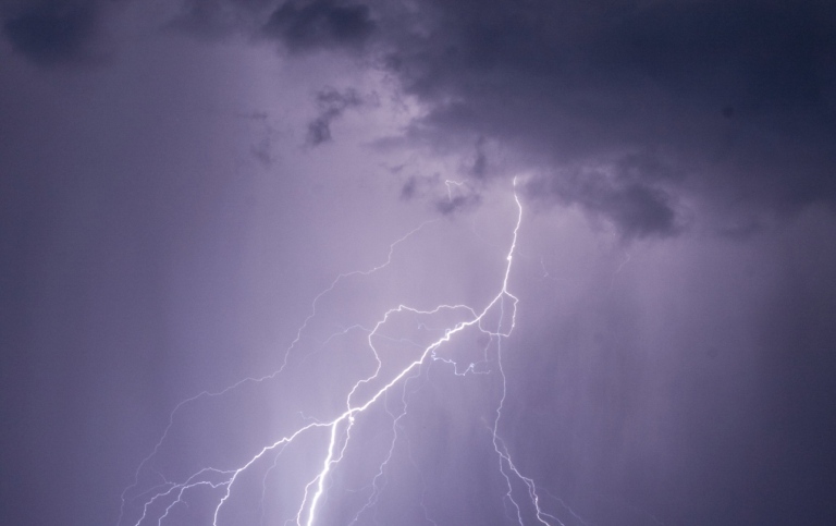 Thunder and lightning. Photo: Göran Erlandsson