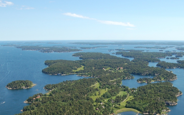 Photo of the Stockholm archipelago.