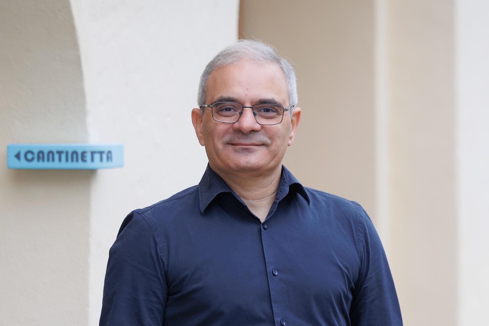 Kevin Lala, porträtt.