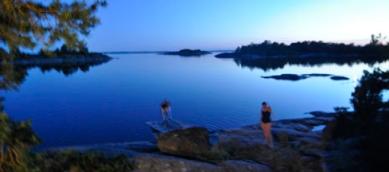 Bastubad i lugn Askövik