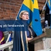 Bild på rektor som håller tal vid promovering