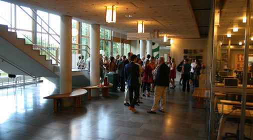 U-huset, trapphallen