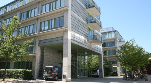 The northeast corner of the Geo-Science Building.