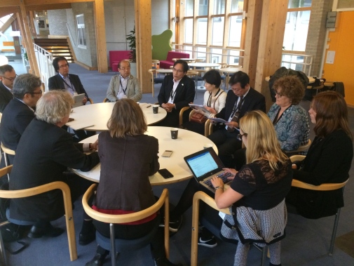 Professor Gia Destouni från Stockholms universitet (andra från höger) deltog i en hållbarhetsverkstad vid seminariet i Lund.