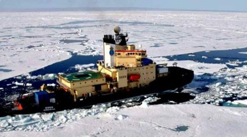 2009-08-05 Icebreaker Oden