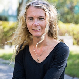 Johanna Ethnersson Pontara, forskare och lärare i musikvetenskap vid Stockholms universitet.