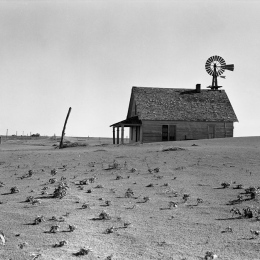 Photo from 1930s Dust Bowl in Texas. Photo: https://www.loc.gov/item/2017770620/