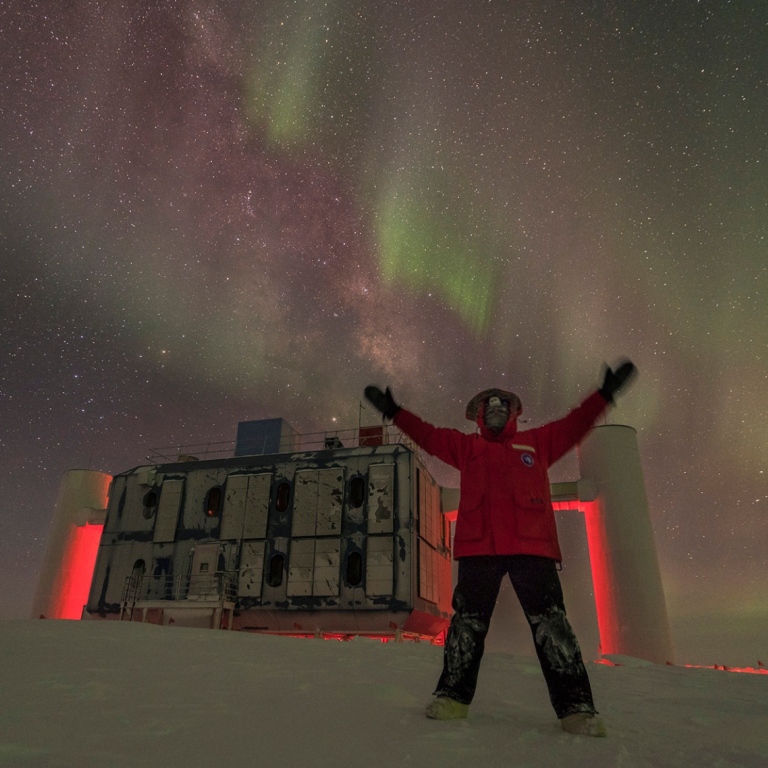 Photo credit: Martin Wolf, IceCube/NSF