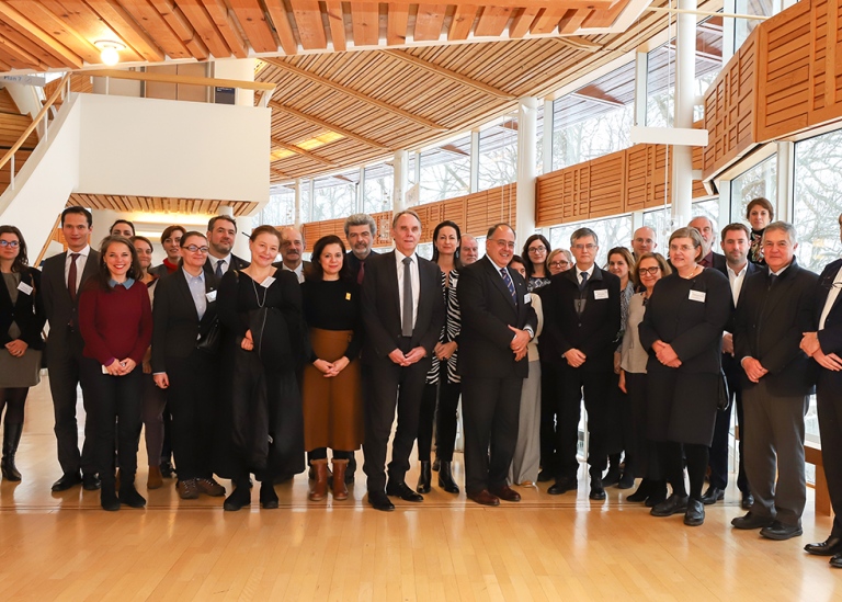 Gruppbild vid sammankomst CIVIS i Aula Magna. Foto: Serena Nobili