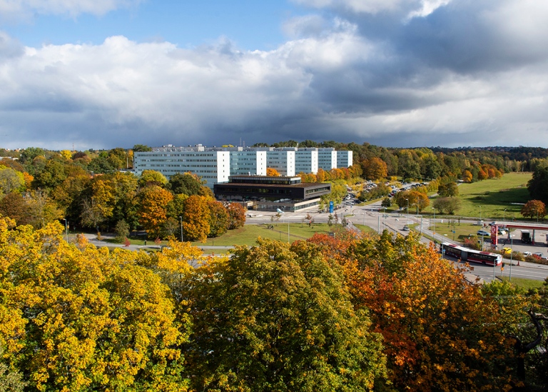 Södra huset och Studenthuset i Frescati. Foto: Ingmarie Andersson