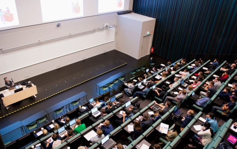 Föreläsning i Aula nod