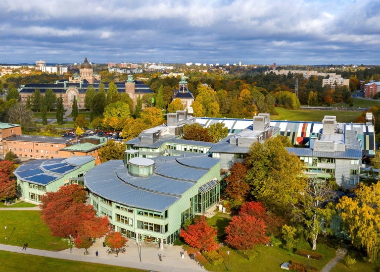 Drone image of Geoscience building, Stockholm University in autumn. Photo Sören Andersson.