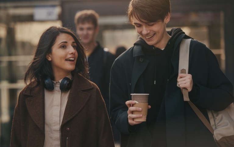 Picture of students walking 