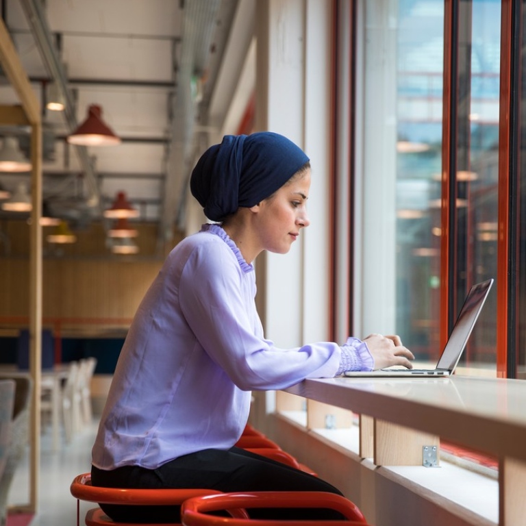 Student with laptop