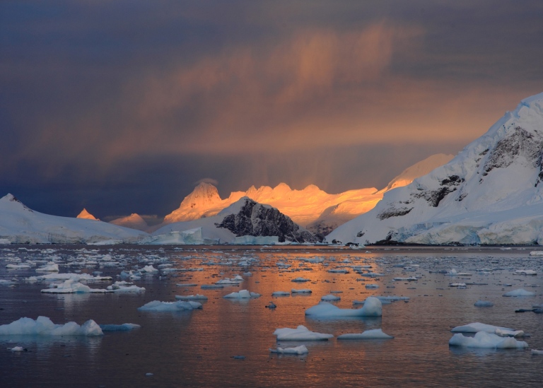 Antarctica. Photo: Mostphotos