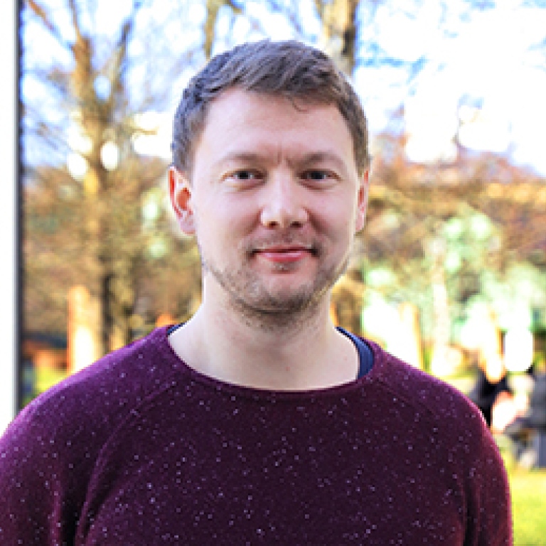 IIES Graduate Student Stefan Hinkelmann