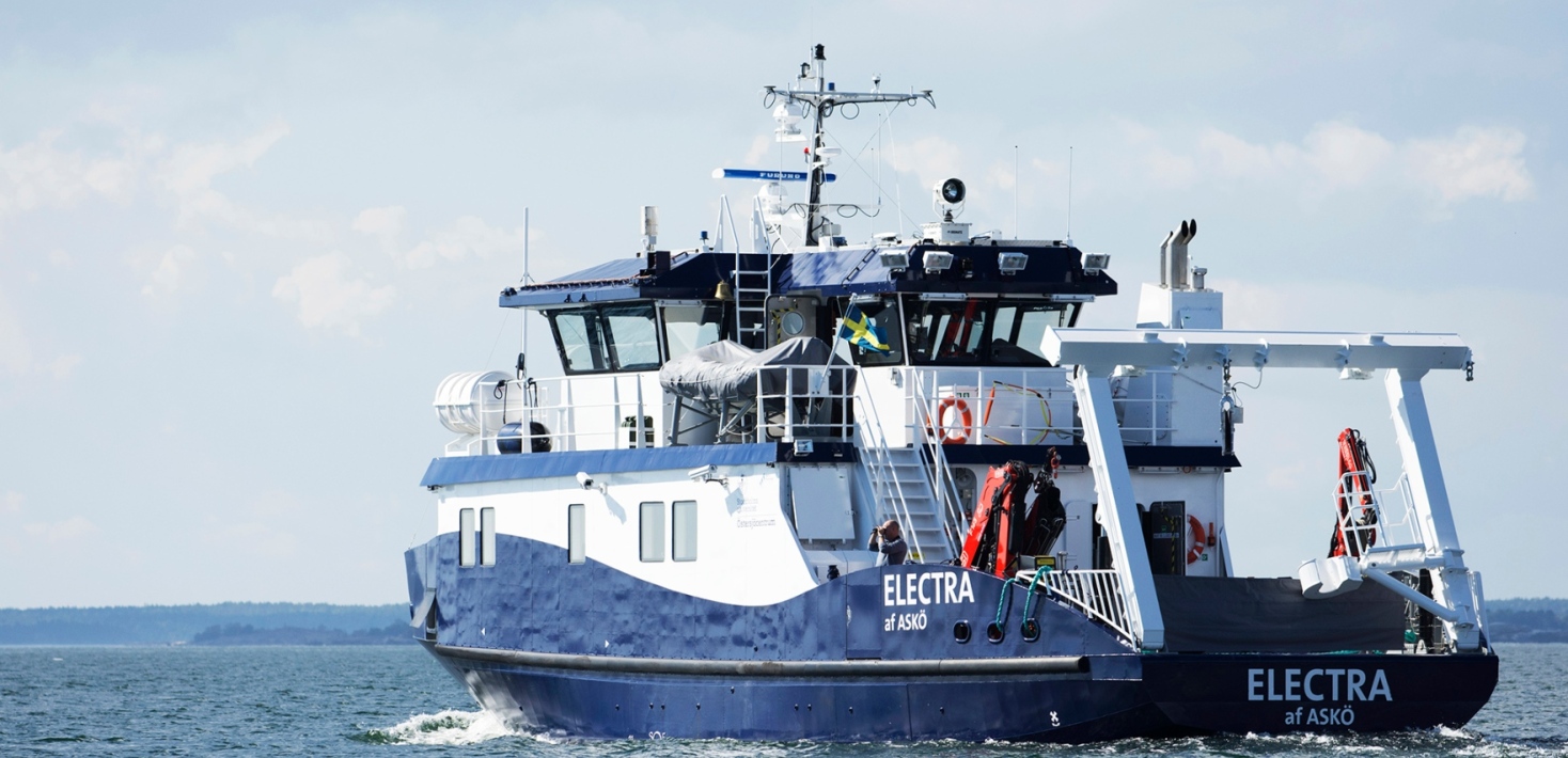 Research vessel Electra goes out to sea