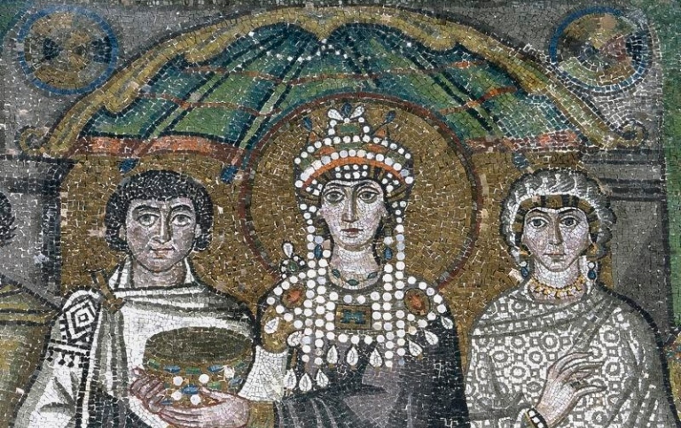Mosaik av kejsarinnan Theodora, San Vitale, Ravenna. Foto: Foto: Alinari Archives / Universal Images
