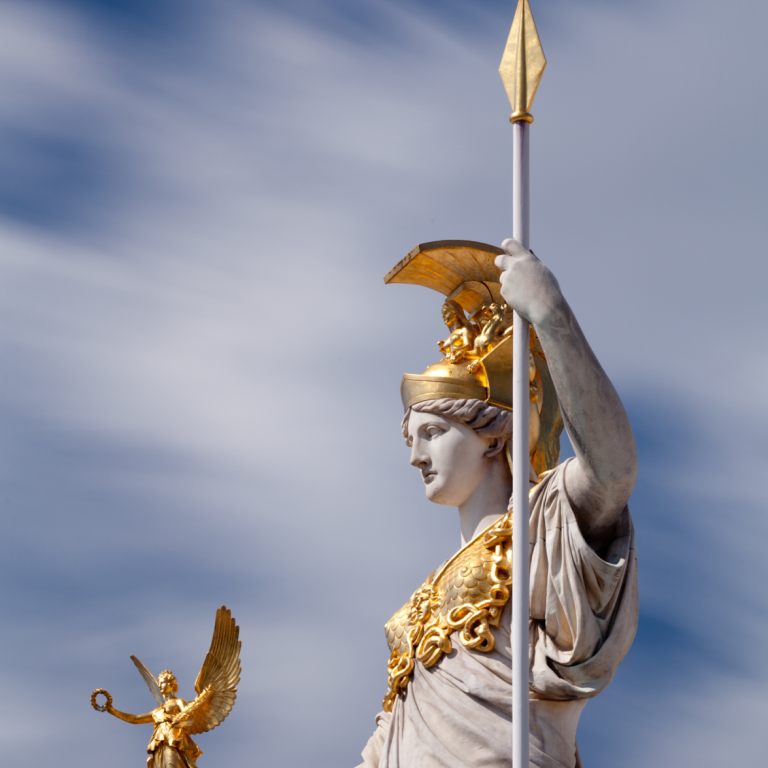 Athena, gudinna i grekisk mytologi, symbol för lag och rätt