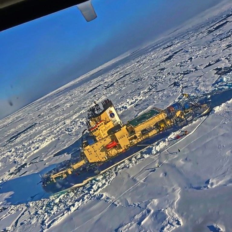 The icebreaker Oden lying in the ice with fog approaching from a distance. Photo Sonja Murto