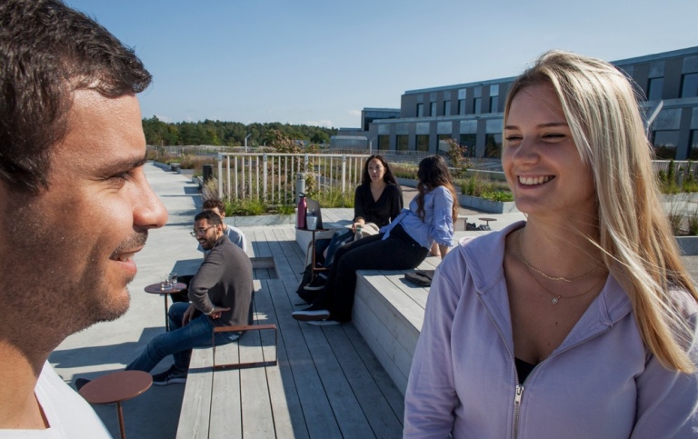 Students on the terrace at Campus Albano. Photo: Jens Olof Lasthein