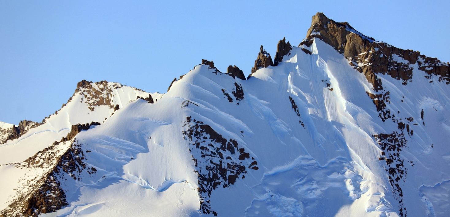 Bergstoppar Antarktis