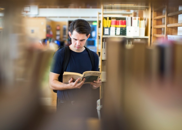 Student in the library.