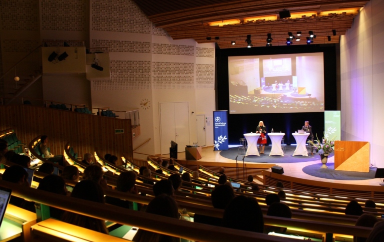 Vy över konferenssalen i Aula Magna