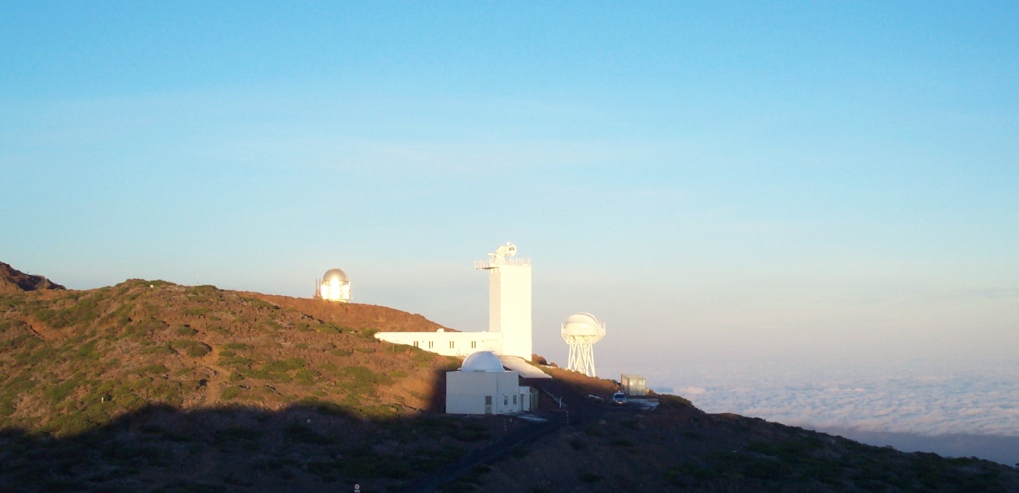 The solar telescope and surroundings.