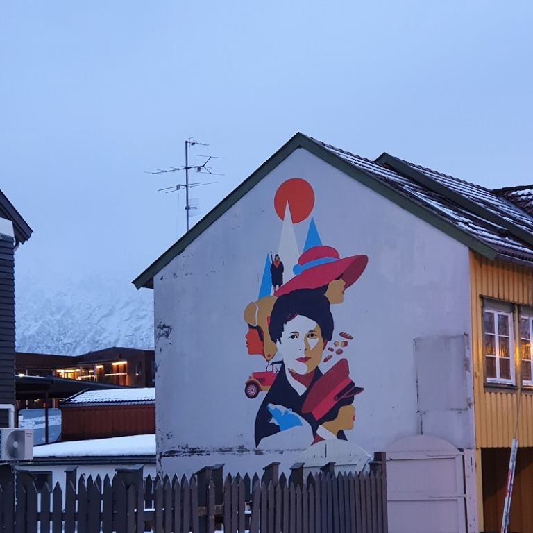 En väggmålning i Tromsö.