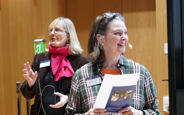 Professor Maria Mårtensson och AES föreståndare Eva Wittbom 