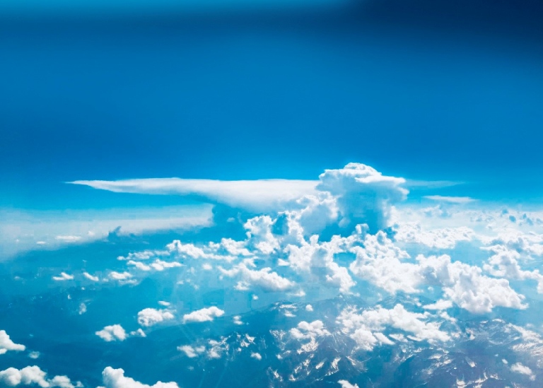 Clouds over mountains. Photo: Alejandro Uribe Cortes