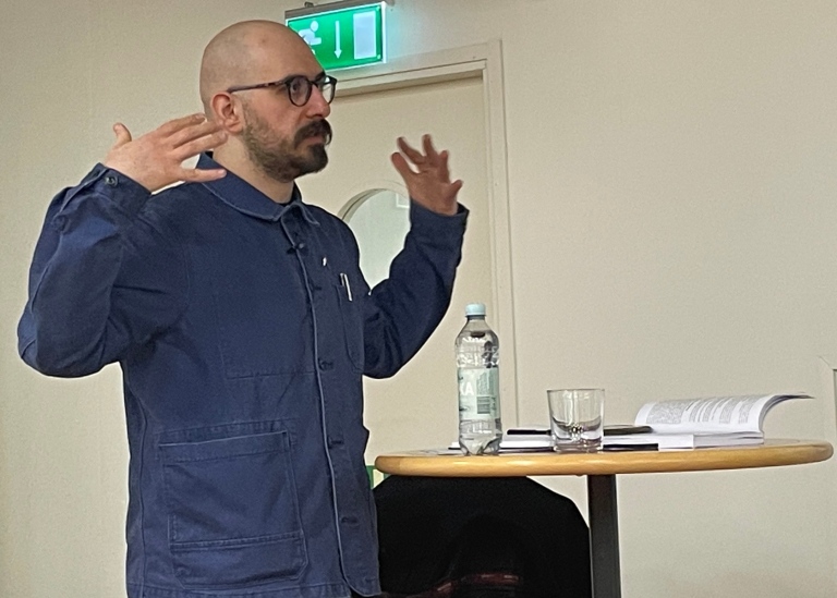 Chafic Najem defending his thesis in JMK-salen on Friday afternoon. Photo: Marina Dahlquist © 2023