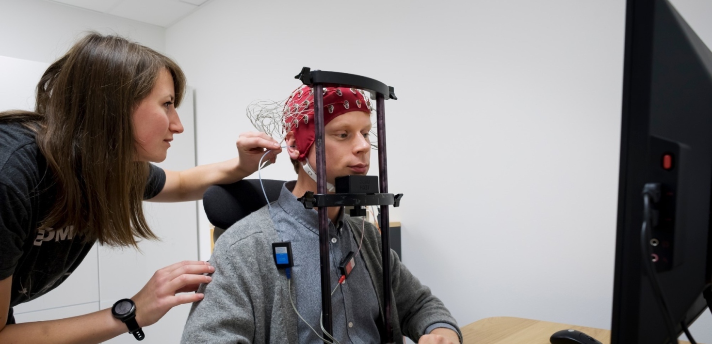 I ljudlabbet, EEG. Foto: Jens Olof Lasthein