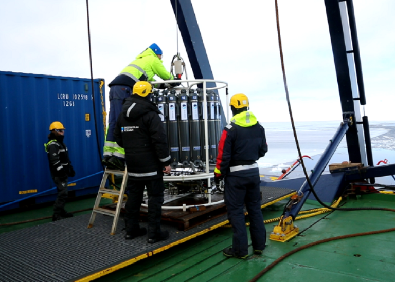 CTD work on Ice breaker Oden during Expedition ARTofMELT 2023. Photo: Stella Papadopoulou