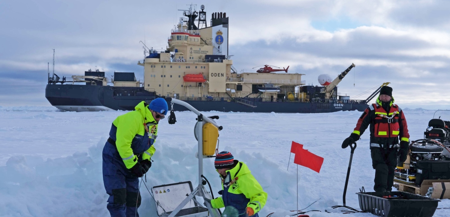 Ice work with IB Oden on the background. Photo: Noemie Planat