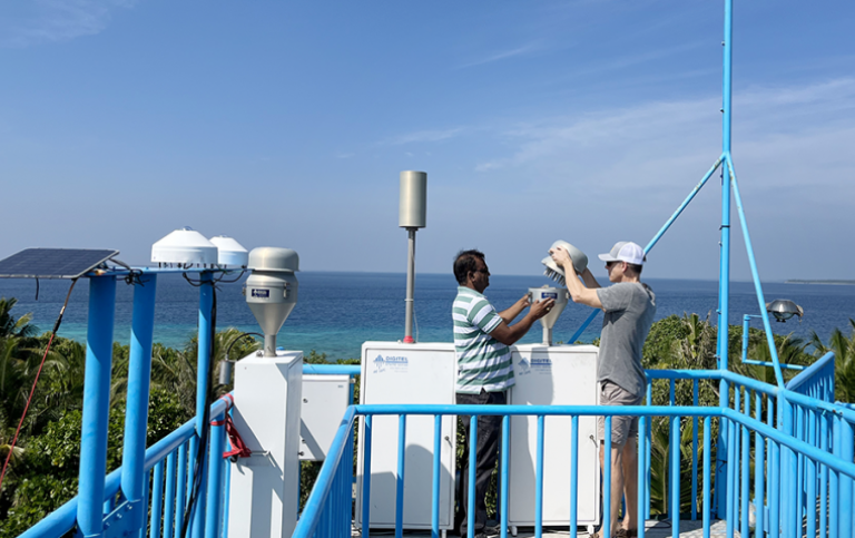 Krishnakant Budhavant and Prof Örjan Gustafsson at the station in the Maldives