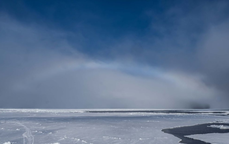 Sea ice, fog and bog bows in the Arctic. Photo: Michael Tjernström/MISU/Stockholm University.