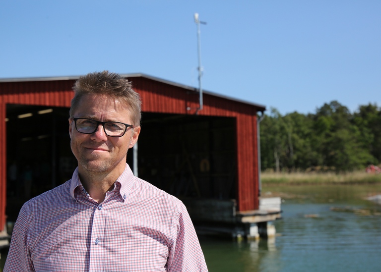 Ivan Stenius, principal investigator in SMaRC. Demonstration week 2023 in the Askö laboratory