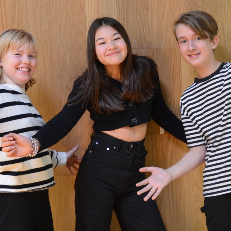 Vinnarna i Fysiktävlingen 2022 - Freaky Friends från Johannes skola, klass 5C.