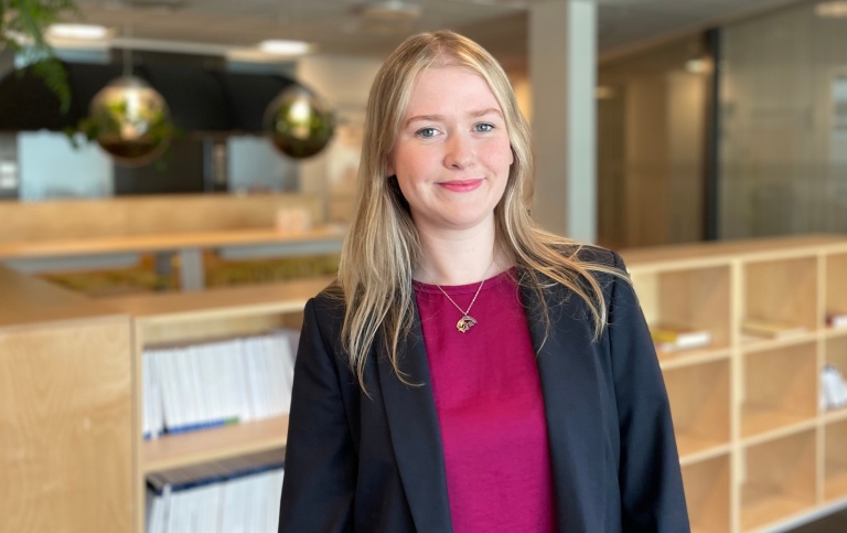 Portrait photo of Katie Berns, Department of Computer and Systems Sciences, Stockholm University. 