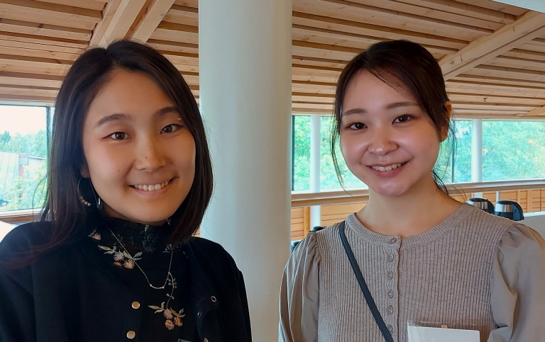 Arisa and Jin, two Japanese students.