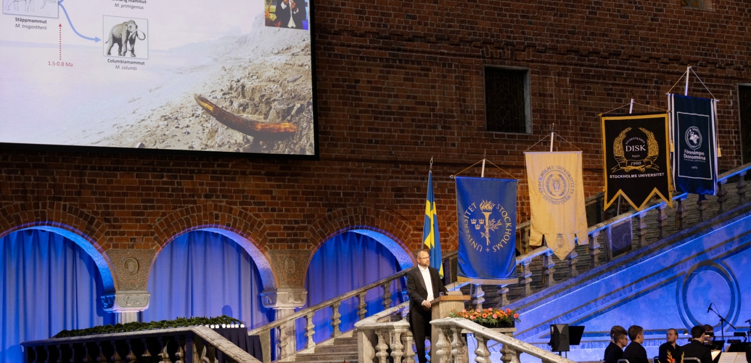  INAUGURAL LECTURE Professor Love Dalén, Evolutionary Evolutionary genetics.