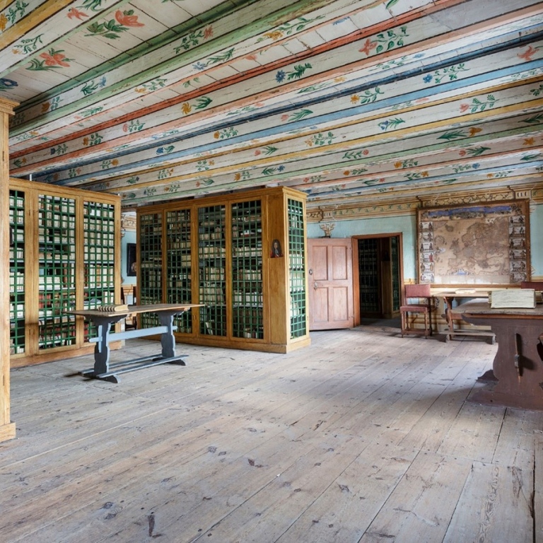Bokskåp i Skoklosters slottsbibliotek. (Foto: Helena Bonnevier, Skoklosters slott/SHM)