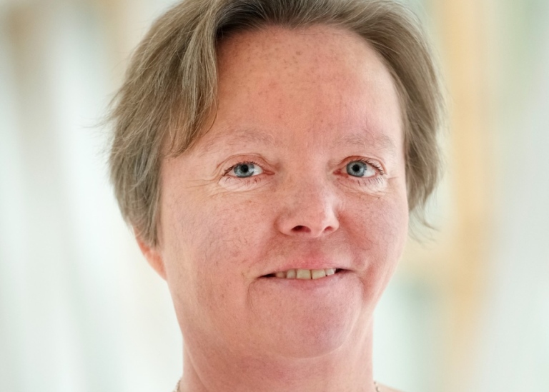 En porträttbild av professor Lena Mäler.