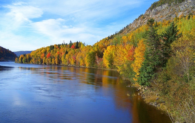 Fall in the Humber Valley. (Corner Brook). Aiden Mahoney from Stephenville, Canada, CC BY-SA 2.0