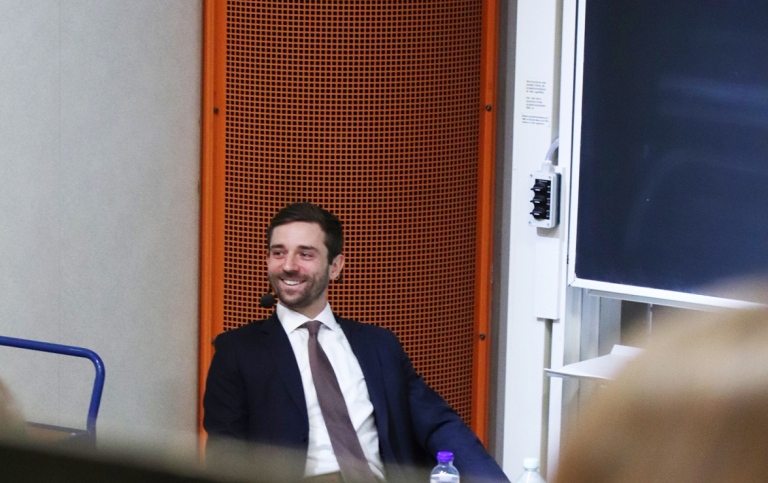 Philipp at the start of the defense