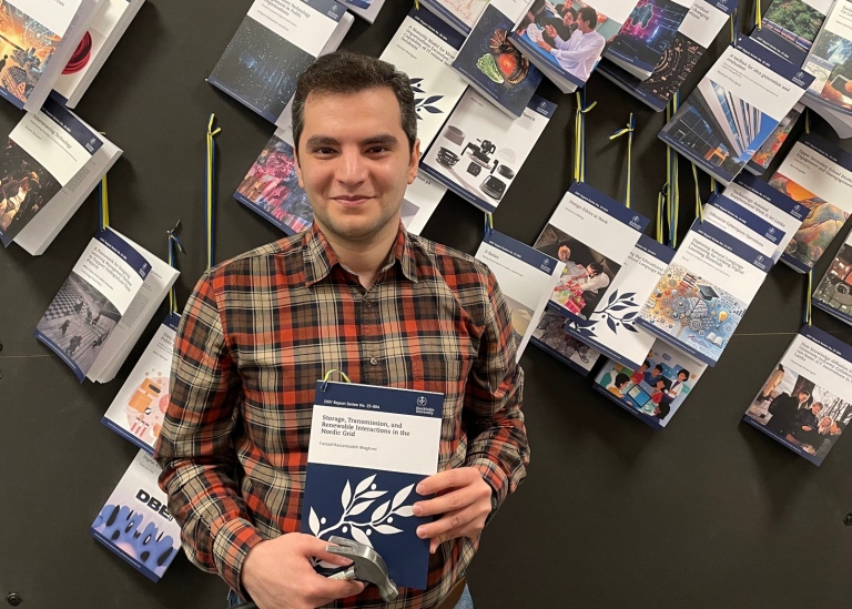 Porträttbild på Farzad Hassanzadeh Moghimi, Institutionen för data- och systemvetenskap.