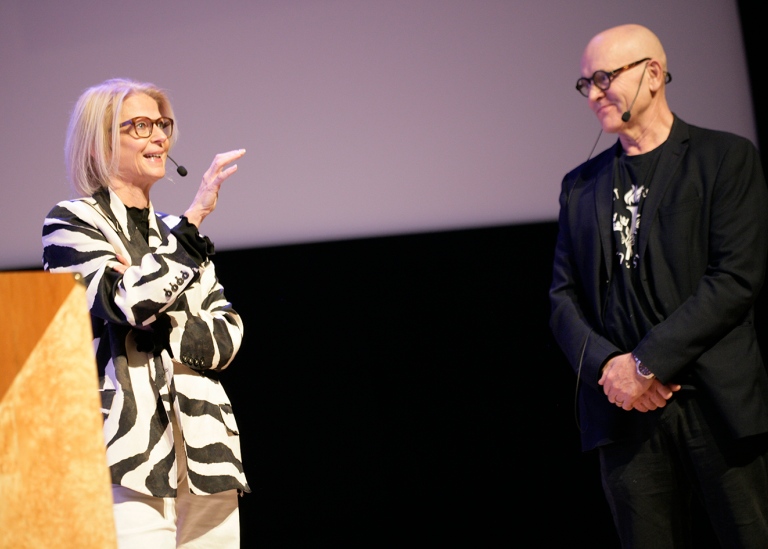 Elisabeth Svantesson, John Hassler.